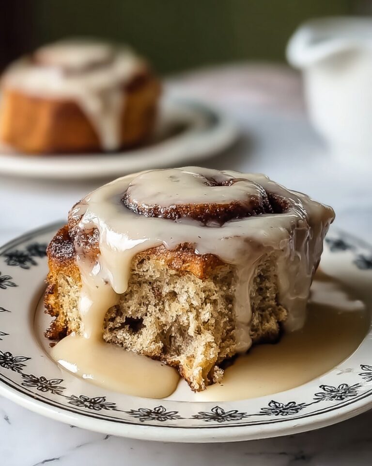Banana Bread Cinnamon Rolls – A Delicious Twist on Classic Cinnamon Rolls Recipe