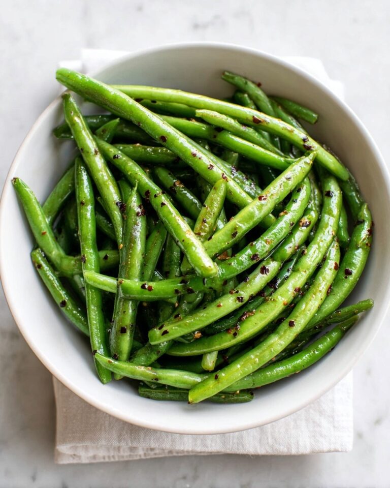 Chili Garlic Easy Green Beans Recipe