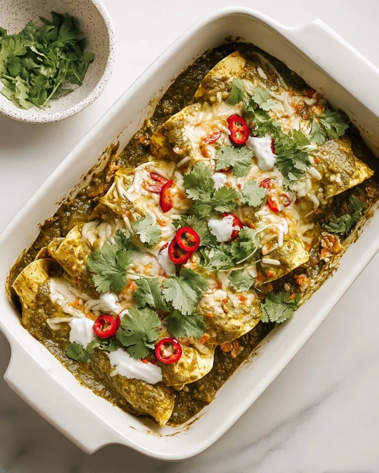 Delicious Homemade Green Chicken Enchiladas Recipe